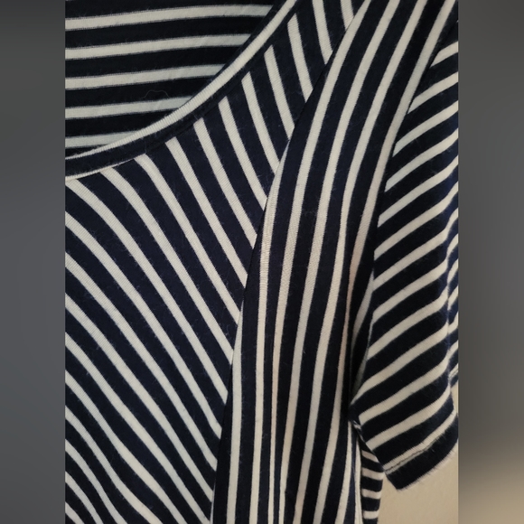 Blue white stripe fitted T - Picture 2 of 5